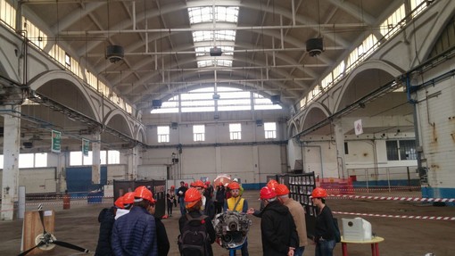 Giornate FAI: ieri bagno di folla nell'hangar ex Piaggio di Finale Ligure