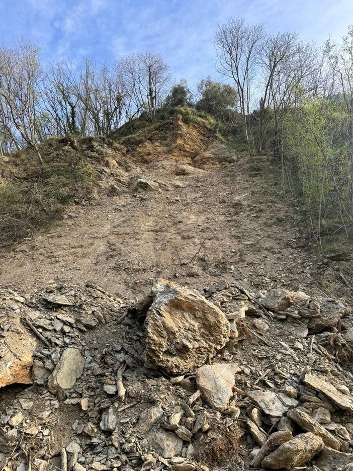 Frana a Vendone, la Provincia interviene in somma urgenza sulla Sp 35