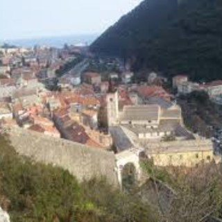 A Finale e Finalborgo due importanti incontri su tematiche economiche e finanziarie