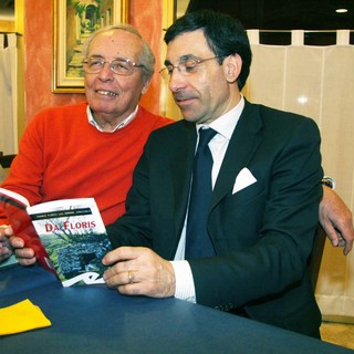 Romano Strizioli e Franco Floris con il libro