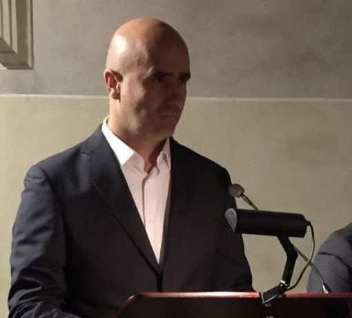 Tomatis (FdI): "Nel bilancio previsionale non c'è traccia del campo solare di Albenga" Tomatis (FdI): "Nel bilancio previsionale non c'è traccia del campo solare di Albenga"