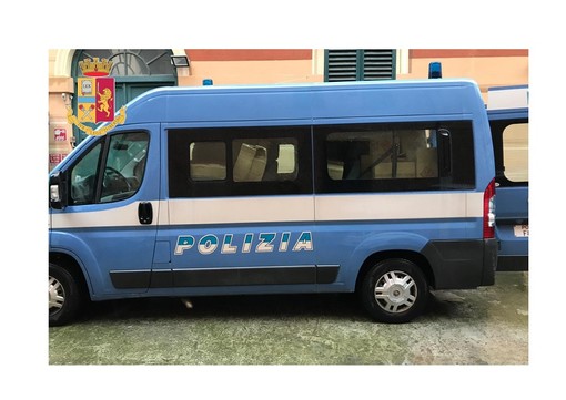 Botti di Capodanno: i consigli della polizia di stato Botti di Capodanno: i consigli della polizia di stato