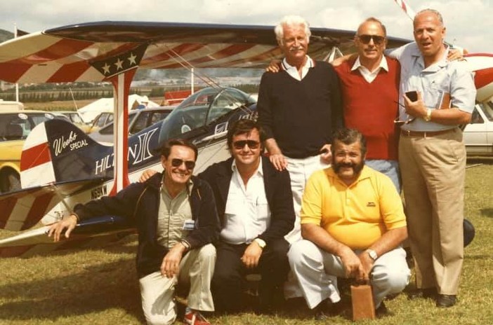 Albenga piange Aldo Locatelli: fu istruttore di volo e pilota acrobatico Albenga piange Aldo Locatelli: fu istruttore di volo e pilota acrobatico