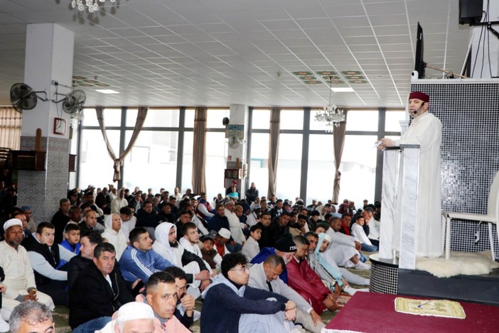 Albenga, centinaia di fedeli alla moschea per la fine del Ramadan