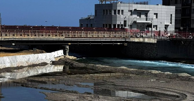 Cantiere sul ponte dell'Aurelia chiuso con l’allerta arancione, confronto tra ANAS e i Comuni di Savona, Vado e Quiliano Cantiere sul ponte dell'Aurelia chiuso con l’allerta arancione, confronto tra ANAS e i Comuni di Savona, Vado e Quiliano