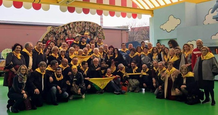 I Fieui di Caruggi "invadono" Striscia la Notizia I Fieui di Caruggi "invadono" Striscia la Notizia