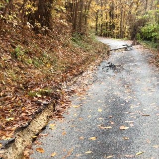 Mallare flagellata dal maltempo, parecchie strade chiuse per frane (FOTO)