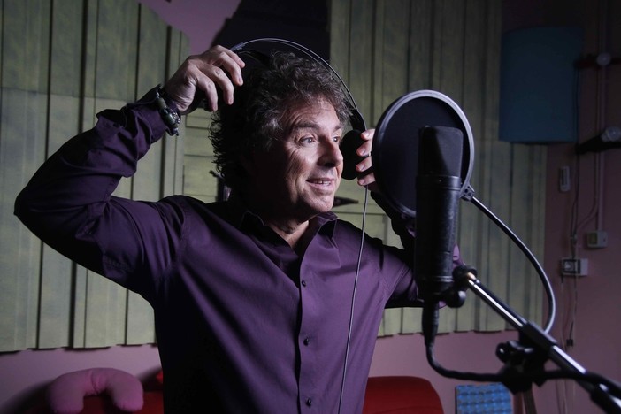 Radio Onda Ligure 101, Franco Fasano presenta il nuovo disco "Mi va di cantarle così" Radio Onda Ligure 101, Franco Fasano presenta il nuovo disco "Mi va di cantarle così"