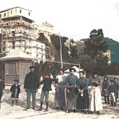 Tra i profumi del caffè e i colori della storia, la Finale di una volta rivive in una "mostra diffusa" con le sue antiche foto (FOTO e VIDEO)