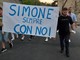"Sempre con noi", in 300 alla fiaccolata per ricordare Simone Ziporri. Funerali rimandati