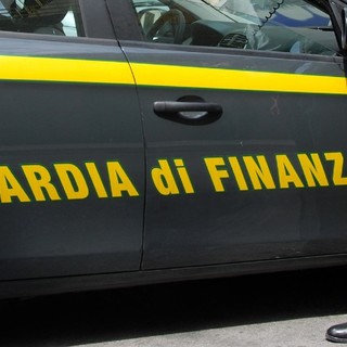 Albenga, la Guardia di Finanza arresta per bancarotta fraudolenta un imprenditore operante nel ponente savonese