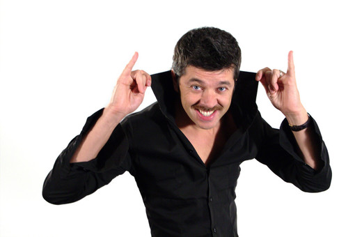 Pietra Ligure: il comico televisivo Alessandro Bianchi al teatro Moretti Pietra Ligure: il comico televisivo Alessandro Bianchi al teatro Moretti