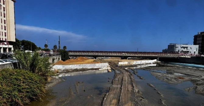 Chiusura del ponte sull'Aurelia tra Savona e Vado, incontro a Zinola: perplessità dei residenti e commercianti
