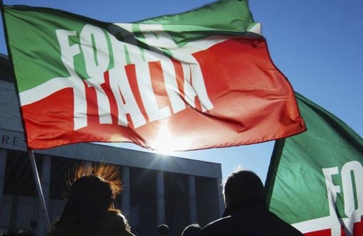 Manutenzioni e viabilità a Spotorno, Forza Italia: "Un milione per le strade, cantieri che sanno di sola propaganda" Manutenzioni e viabilità a Spotorno, Forza Italia: "Un milione per le strade, cantieri che sanno di sola propaganda"