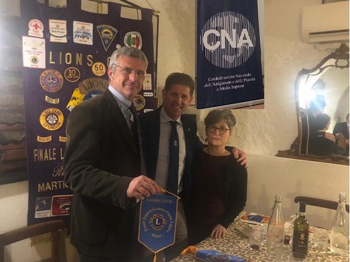 Siglato un protocollo di intesa tra CNA Savona e Lions club per portare i “mestieri” artigiani nelle scuole Siglato un protocollo di intesa tra CNA Savona e Lions club per portare i “mestieri” artigiani nelle scuole