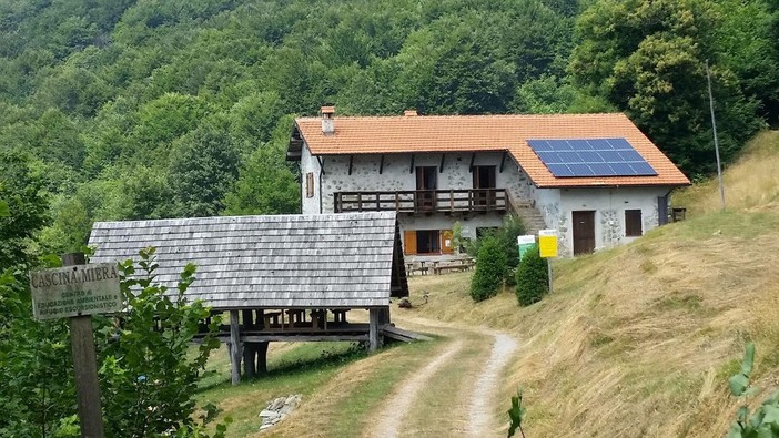 Immagine tratta dalla pagina Facebook "Gli amici della Cascina Miera"
