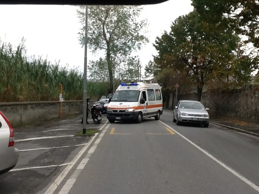 L'ambulanza sul luogo dell'incidente