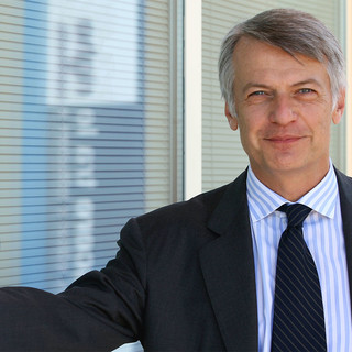 Ferruccio De Bortoli ospite di "Sguardi laterali" ad Andora
