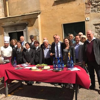 Fior d’Albenga: successo dei maitre del mare e dei prodotti delle Alpi marittime nello show cooking di Renato Grasso (FOTO)