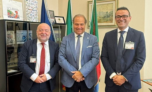 Case vacanza, l’allarme della Fiaip: "Truffe online e abusivismo, così si danneggia la Liguria"