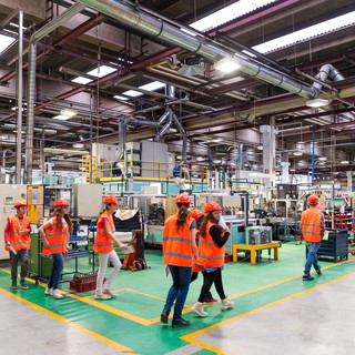 Fabbriche Aperte 2014: circa 800 ragazzi in viaggio con 15 aziende alla scoperta dell’industria savonese