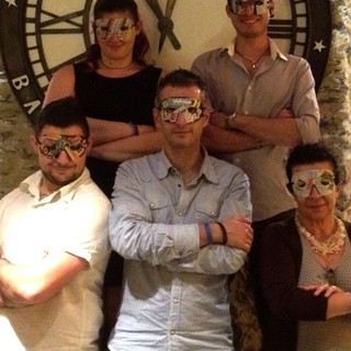 Loano, a “colpire” giovedì sera a “Il faro di latta” non saranno i ladri ma “I Lettori Mascherati”