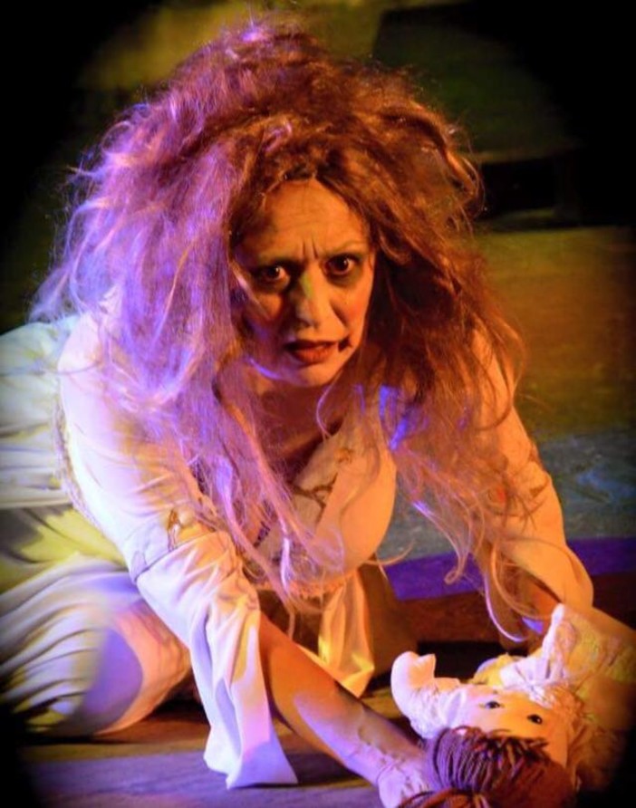 Savona, il Teatro Sacco si tinge di rosa con lo spettacolo "Dolus l’Inganno" Savona, il Teatro Sacco si tinge di rosa con lo spettacolo "Dolus l’Inganno"