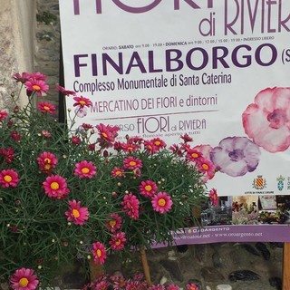 A Finalborgo torna Fiori in Fiera