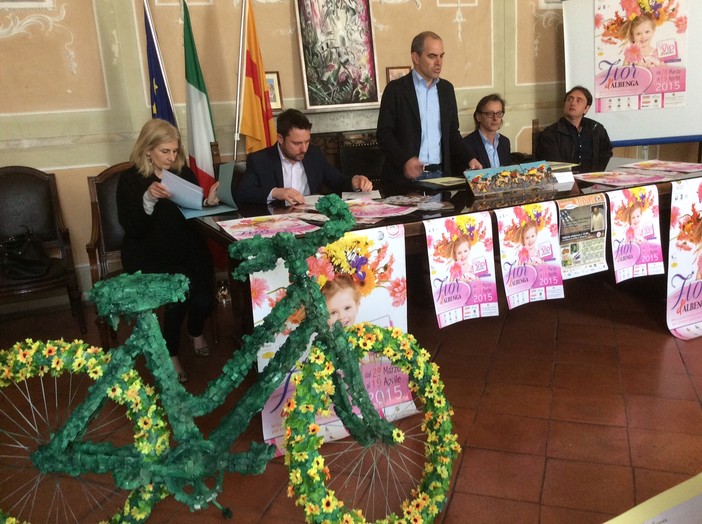 “Albenga città delle Torri e del Giro d’Italia” tema della nuova edizione Fior d’Albenga “Albenga città delle Torri e del Giro d’Italia” tema della nuova edizione Fior d’Albenga