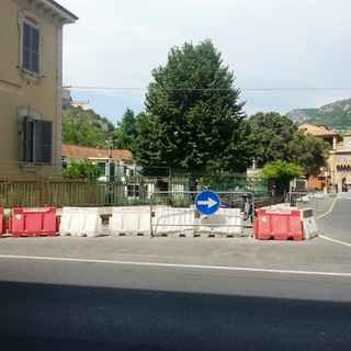 Apertura del ponte a Finalborgo, Frascherelli e Guzzi rispondono a Ferrari: "La rotonda, seppur provvisoria, ha risolto problemi di sicurezza stradale"