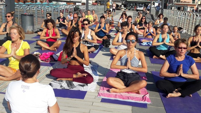 Alassio: tre mesi di Free Yoga e Alassio Summer Town Alassio: tre mesi di Free Yoga e Alassio Summer Town