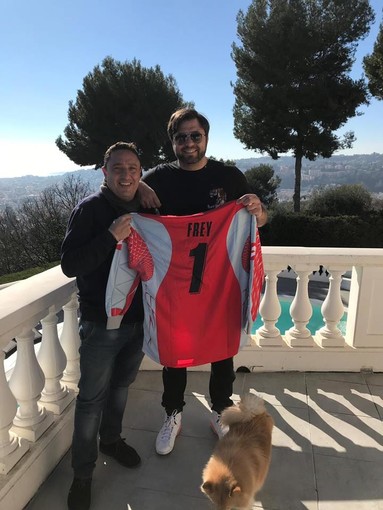 "Tutti insieme con Lara, Gaia e Diego contro la Sma": le maglie dei campioni all'asta per i tre bimbi savonesi