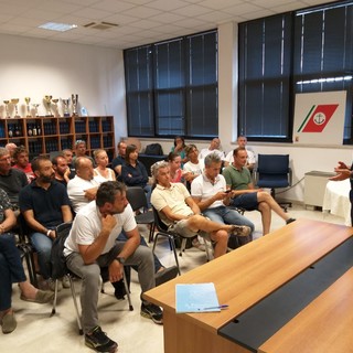 Savona, presentato il progetto "Fondali Puliti" per la raccolta  e differenziazione dei rifiuti in mare