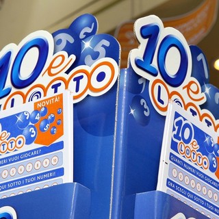 La Dea Bendata bacia Alassio: vinti oltre 63mila euro al 10eLotto