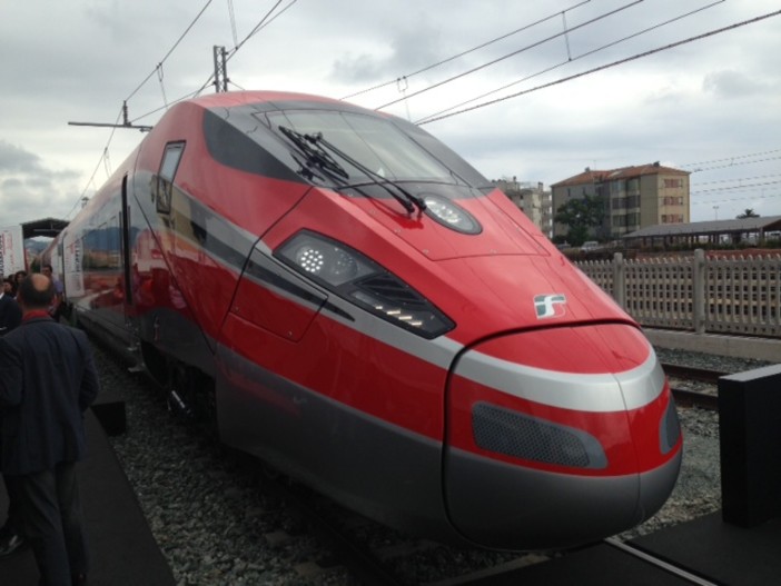 Bombardier si mette in mostra all'EXPO Ferroviaria di Torino con il Frecciarossa Zefiro Bombardier si mette in mostra all'EXPO Ferroviaria di Torino con il Frecciarossa Zefiro