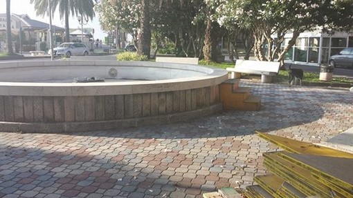 Albenga: quale il destino della fontana sul lungomare? Albenga: quale il destino della fontana sul lungomare?