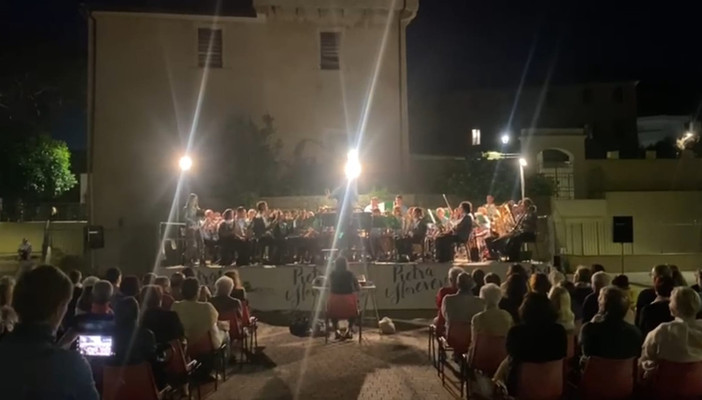 Pietra Ligure, il 3 settembre "Un viaggio nel mondo della musica leggera" con la Filarmonica Moretti Pietra Ligure, il 3 settembre "Un viaggio nel mondo della musica leggera" con la Filarmonica Moretti
