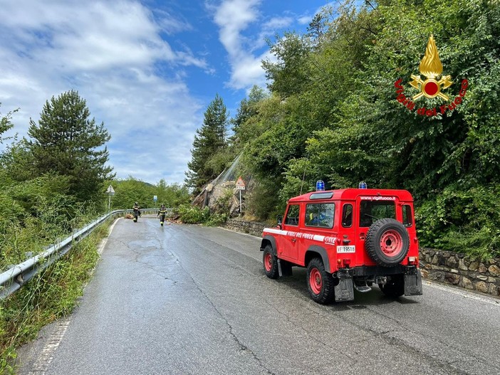 Maltempo, due gli interventi necessari in somma urgenza nel Finalese: lavori per mezzo milione di euro sulle strade provinciali Maltempo, due gli interventi necessari in somma urgenza nel Finalese: lavori per mezzo milione di euro sulle strade provinciali