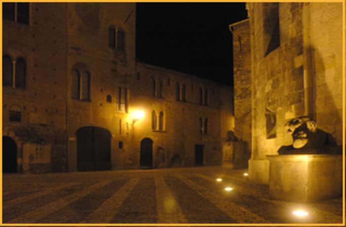 La piazzetta dei Leoni