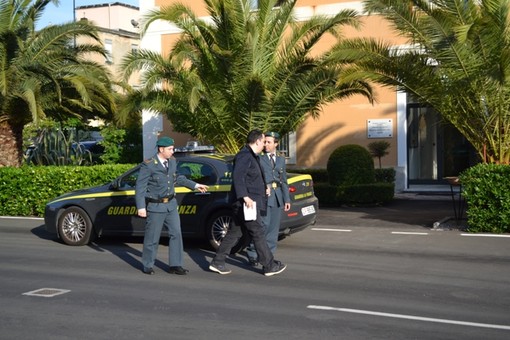 Vada Sabatia, il medico Arena e l'operatore Sola patteggiano due anni