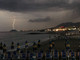 La foto del fulmine sull'Isola Gallinara è di Rosy Porpora (g.c.)