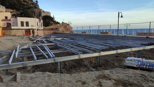 Cantieri a Varigotti, per piazza del Mare e passeggiata Bottino la conclusione nella primavera