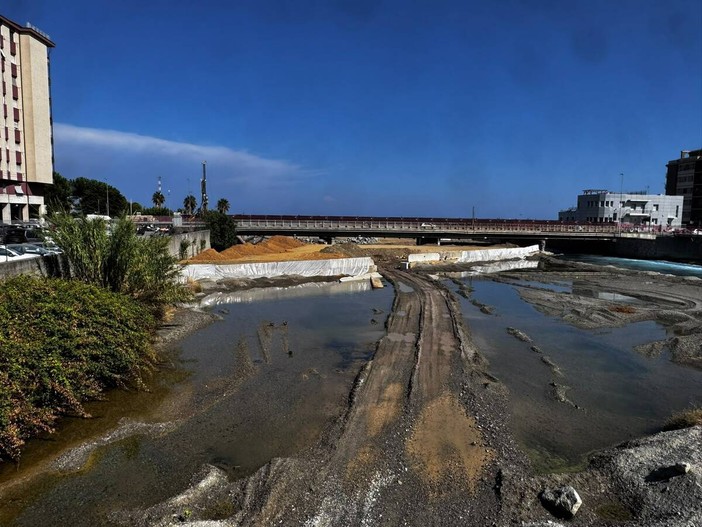 Chiusura del ponte sull'Aurelia tra Savona e Vado, incontro a Zinola: perplessità dei residenti e commercianti Chiusura del ponte sull'Aurelia tra Savona e Vado, incontro a Zinola: perplessità dei residenti e commercianti