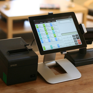 "Partite Iva insieme per cambiare": parte da Facebook la rivolta di lavoratori autonomi, imprenditori, commercianti e artigiani