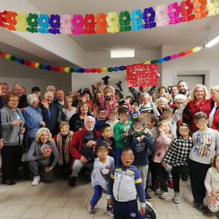 Dagli anziani ai bambini, una grande festa degli auguri per tutti a Borghetto Santo Spirito Dagli anziani ai bambini, una grande festa degli auguri per tutti a Borghetto Santo Spirito