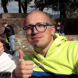 Il sorridente Fabio Vacca ricordato su Facebook dagli amici Il sorridente Fabio Vacca ricordato su Facebook dagli amici