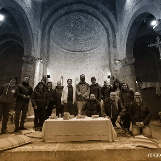 Andora, torna "La Passione di Cristo" a Borgo Castello: teatro e musica nella chiesa dei Santi Giacomo e Filippo