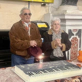 Tovo S. Giacomo, festa a sorpresa per i 90 anni di &quot;Mimmo du Re&quot; (FOTO)