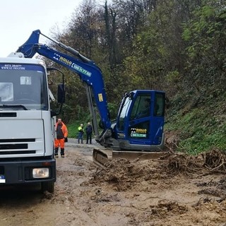 Altare fa il bilancio dei danni: sopralluogo del geologo per visionare le frane (FOTO)