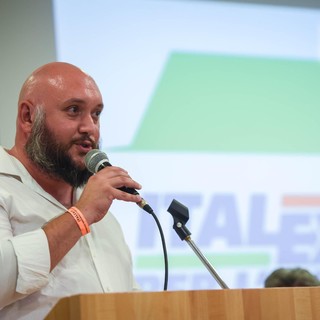 Coordinamento per il no al rigassificatore, aderisce anche Italexit: "Ennesima beffa per i cittadini" Coordinamento per il no al rigassificatore, aderisce anche Italexit: "Ennesima beffa per i cittadini"